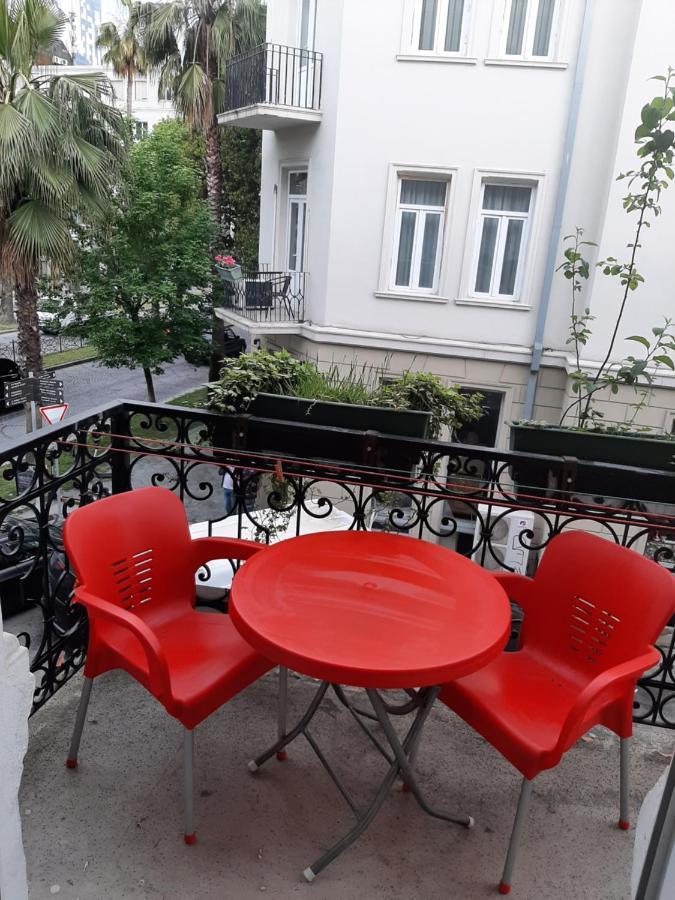 Центр города Батуми Apartment Rustaveli 13 Екстериор снимка